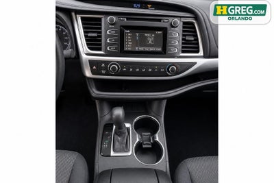 2019 Toyota Highlander LE