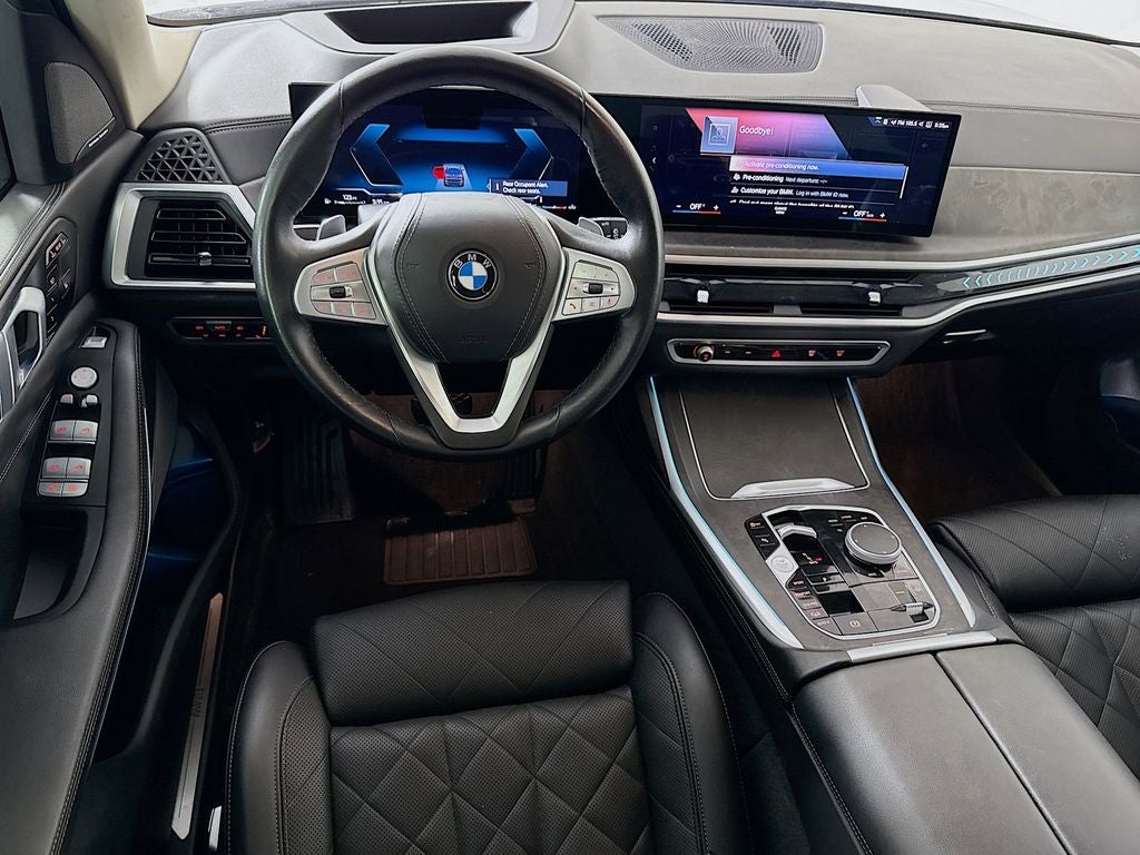 2023 BMW X7 xDrive40i