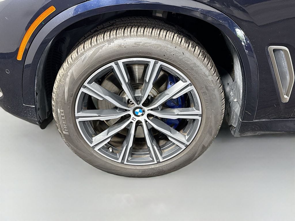 2020 BMW X5 M50i
