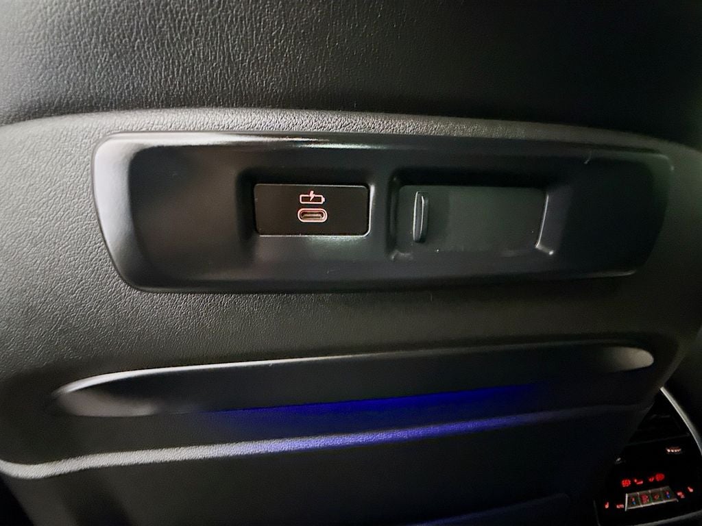 2020 BMW X5 M50i