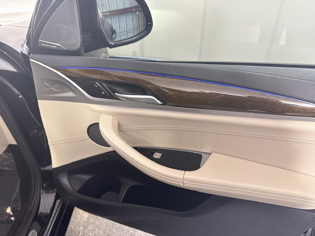 2021 BMW X3 M40i