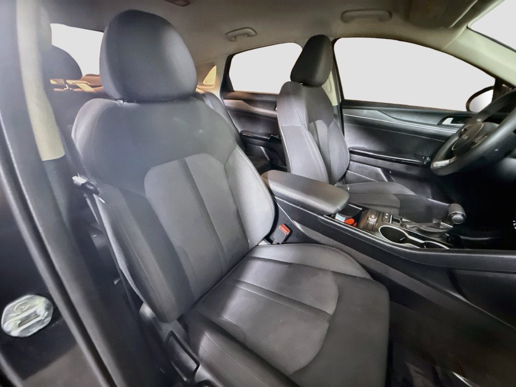 2024 Kia K5 LXS