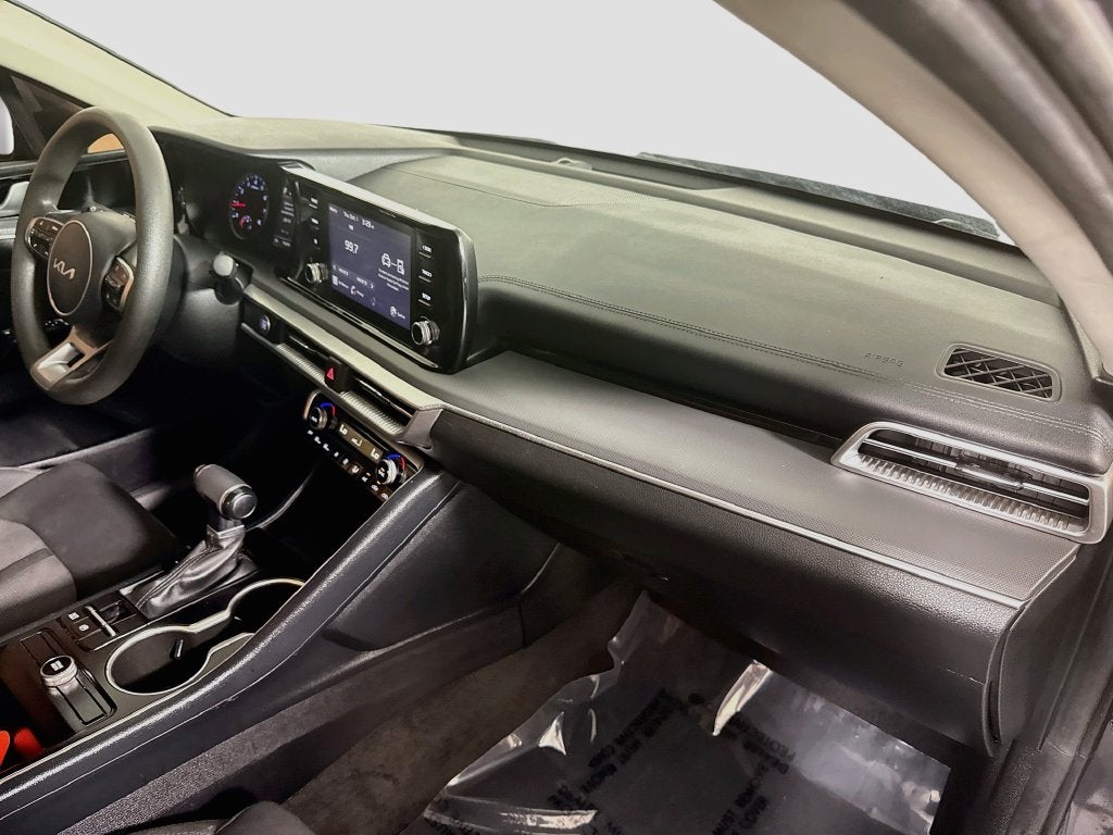 2024 Kia K5 LXS