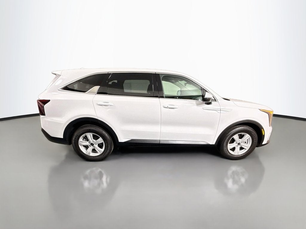 2024 Kia Sorento LX