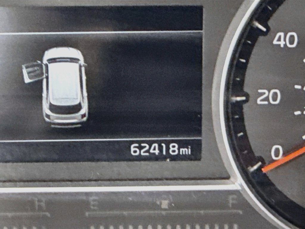 2023 Kia Sorento LX