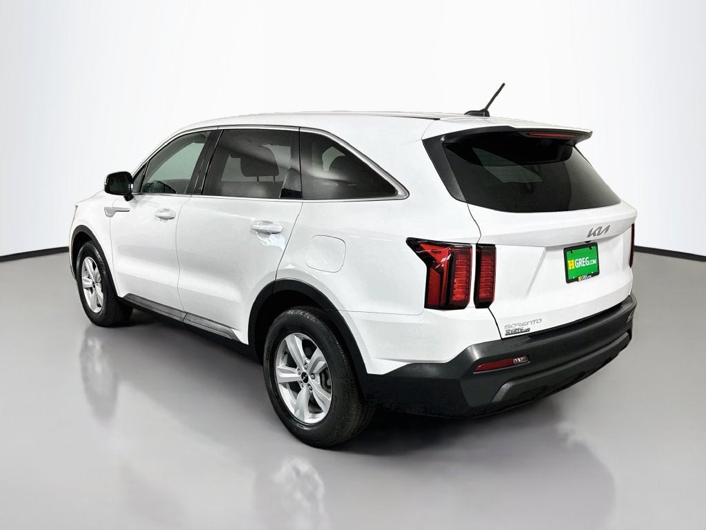 2023 Kia Sorento LX