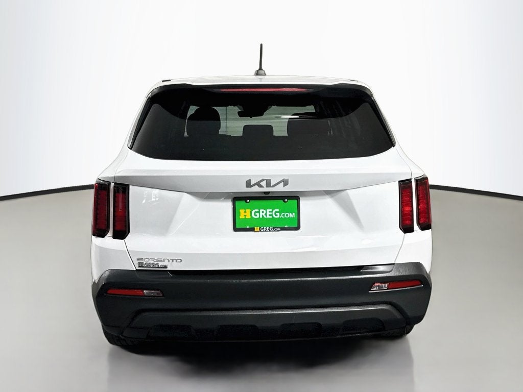 2023 Kia Sorento LX
