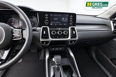 2022 Kia Sorento LX