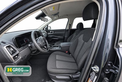 2022 Kia Sorento LX