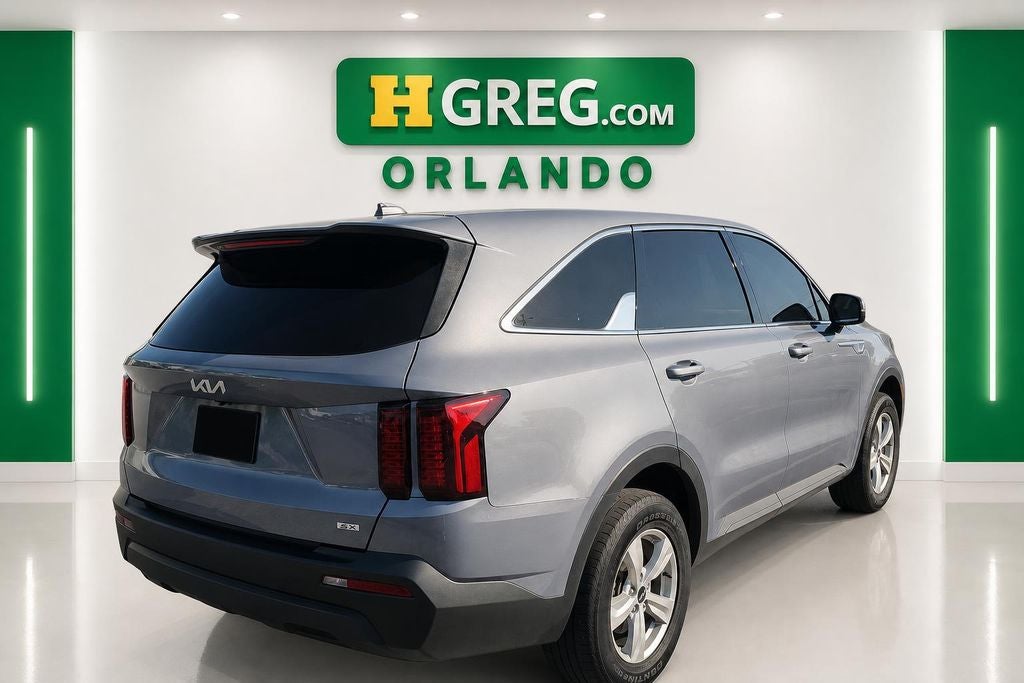 2023 Kia Sorento LX
