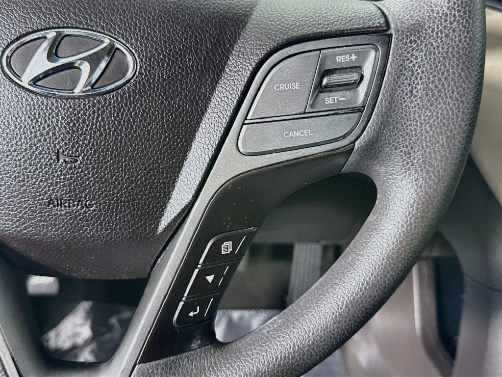 2017 Hyundai Santa Fe Sport 2.4 Base