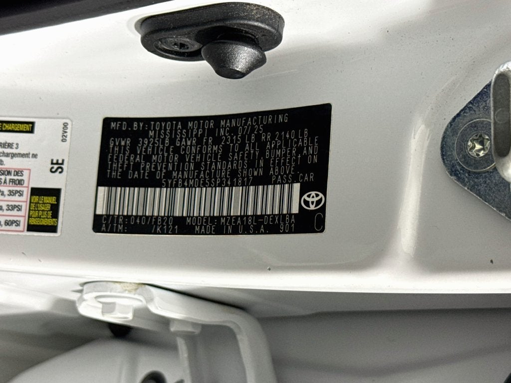 2025 Toyota Corolla LE