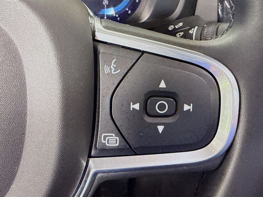2023 Volvo S60 B5 Core Dark Theme