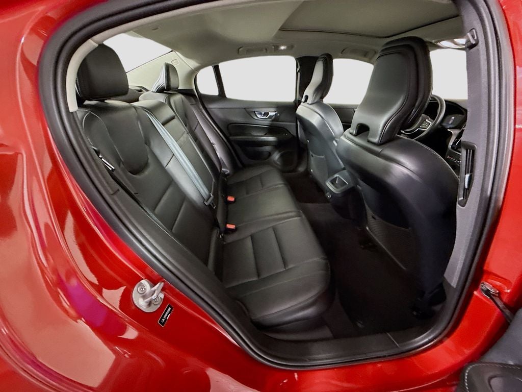 2023 Volvo S60 B5 Core Dark Theme