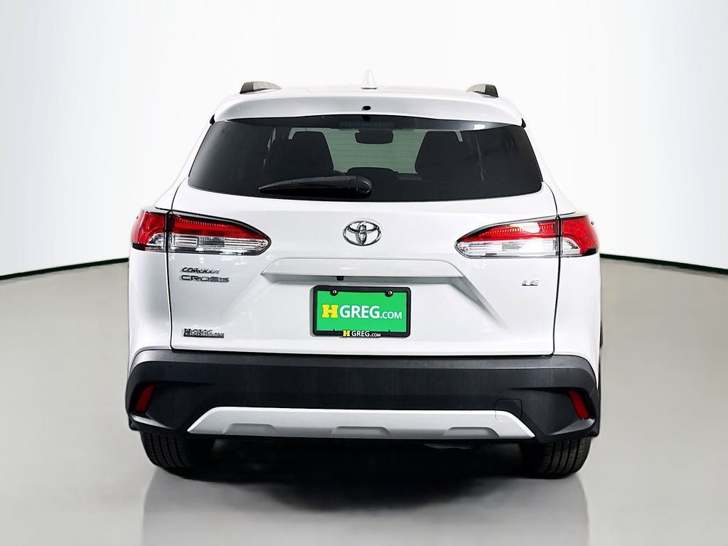 2024 Toyota Corolla Cross LE
