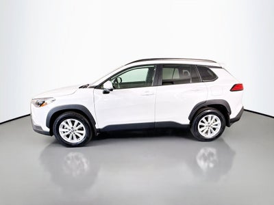 2024 Toyota Corolla Cross LE