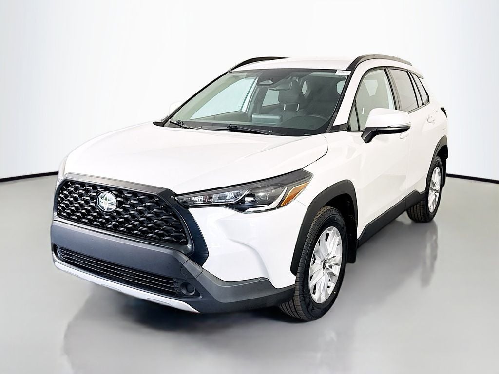 2024 Toyota Corolla Cross LE