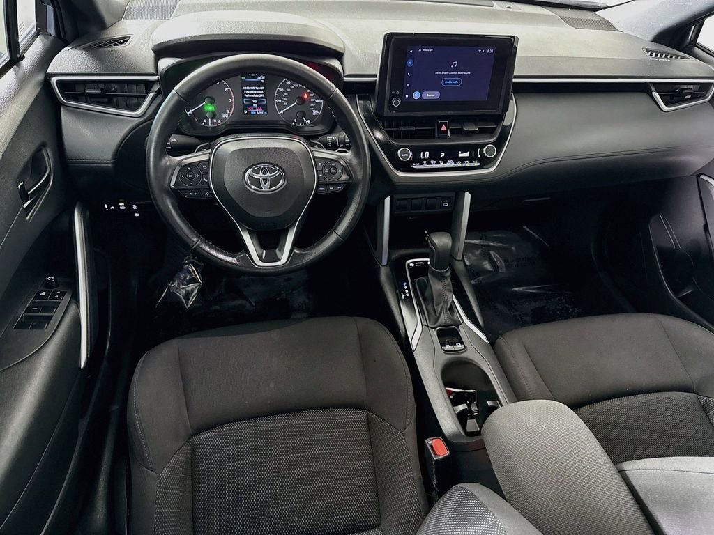 2023 Toyota Corolla Cross Hybrid SE