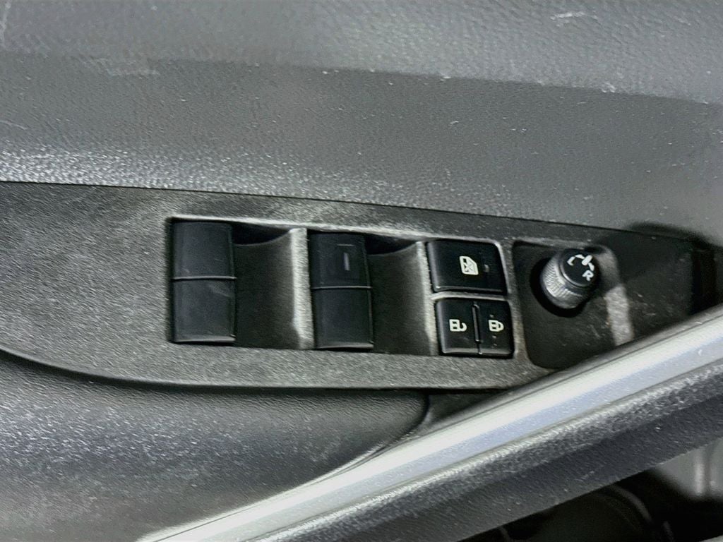 2023 Toyota Corolla Cross Hybrid SE