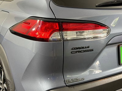 2023 Toyota Corolla Cross Hybrid SE