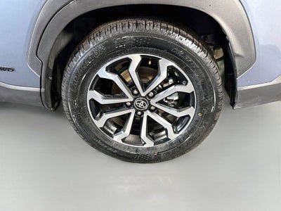 2023 Toyota Corolla Cross Hybrid SE