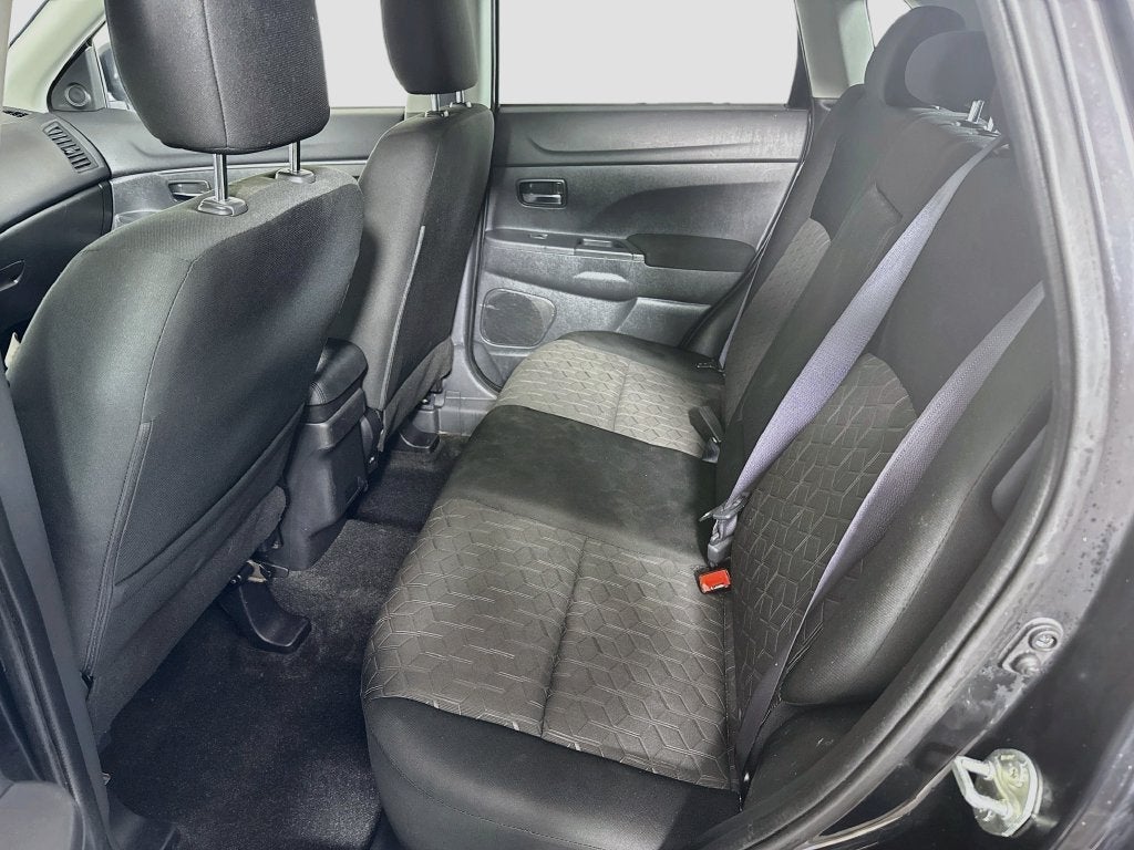 2024 Mitsubishi Outlander Sport 2.0 ES