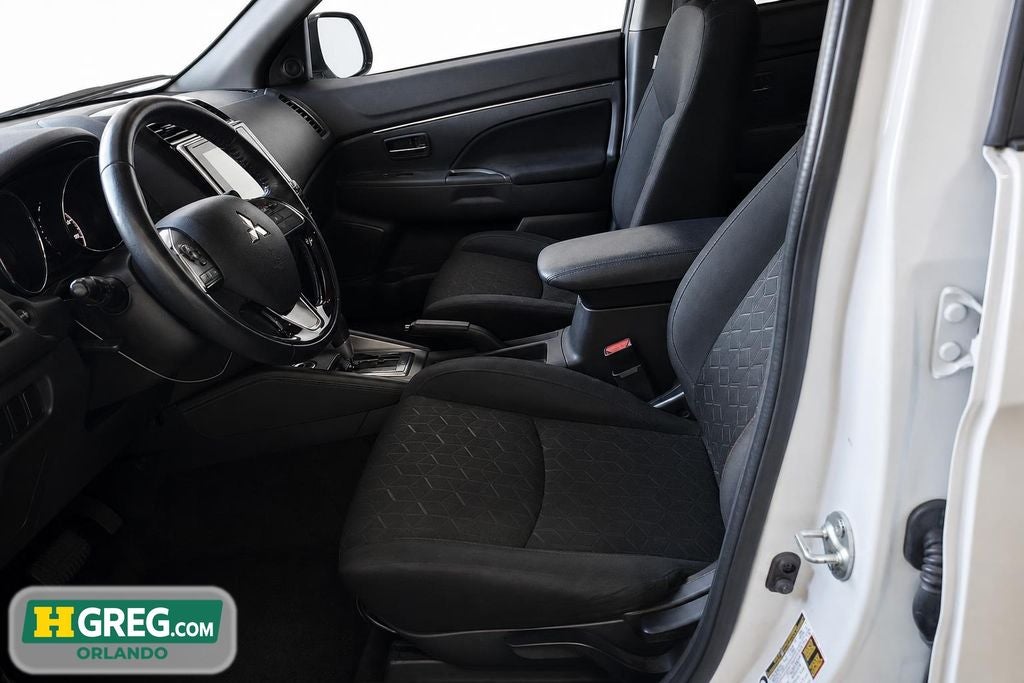 2024 Mitsubishi Outlander Sport 2.0 ES
