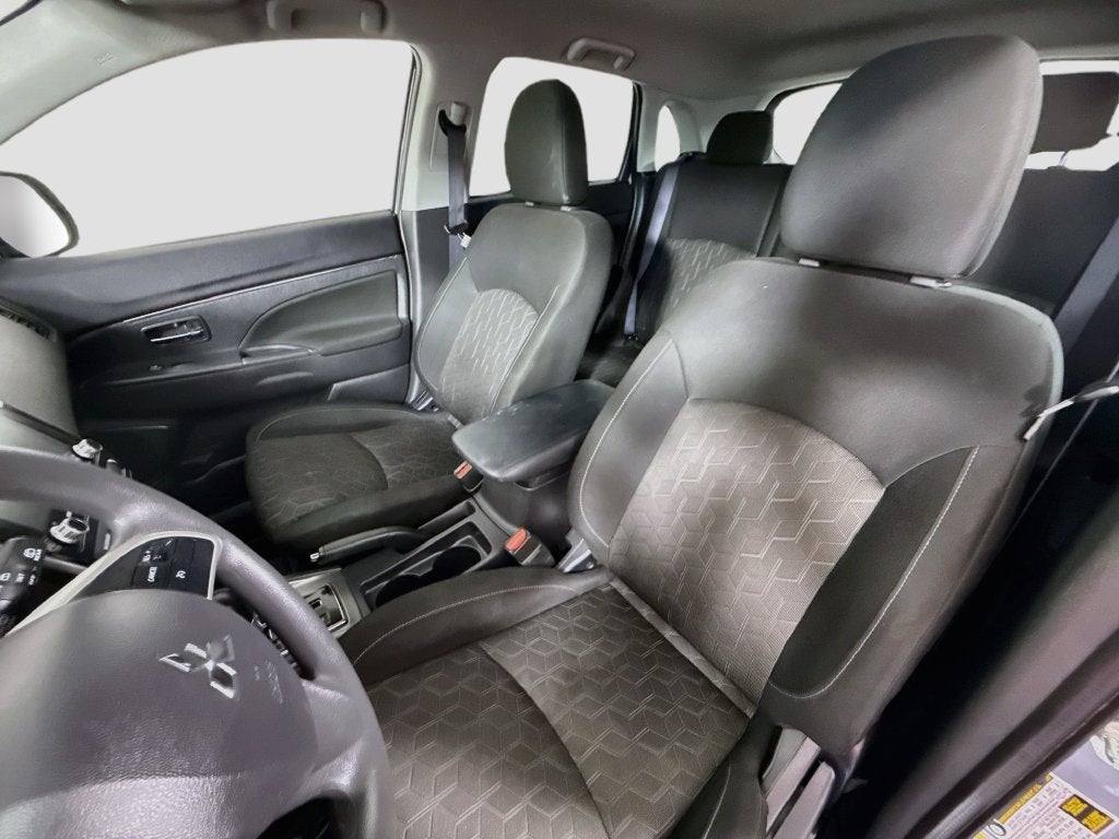 2026 Mitsubishi Outlander Sport 2.0 ES
