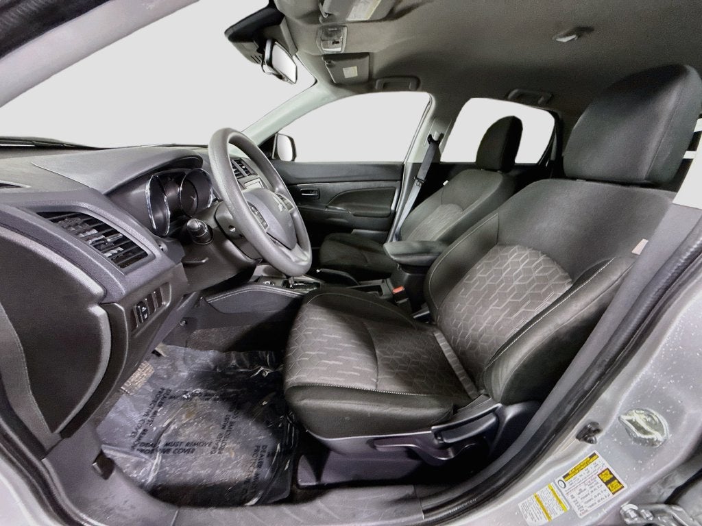 2025 Mitsubishi Outlander Sport 2.0 ES