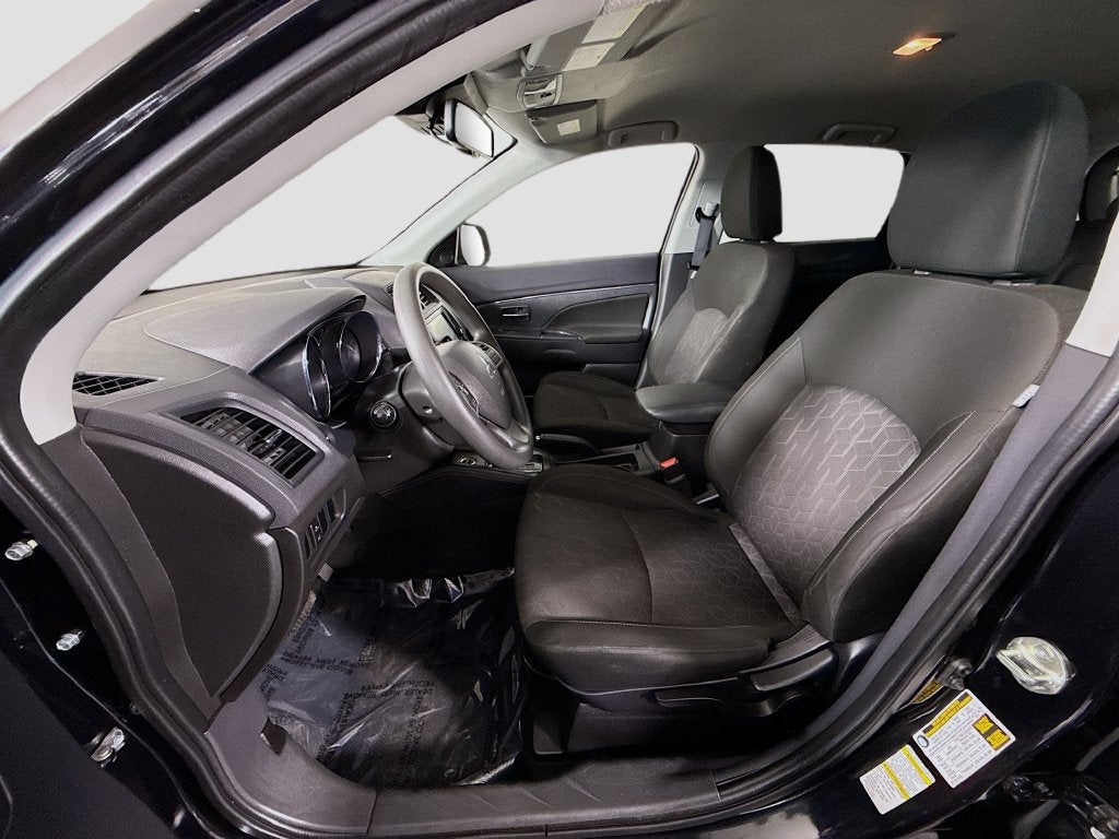 2023 Mitsubishi Outlander Sport 2.0 ES