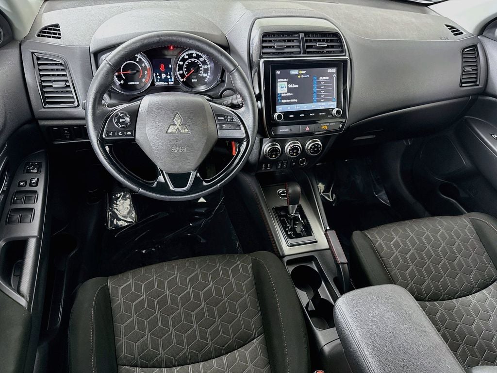 2026 Mitsubishi Outlander Sport 2.0 ES