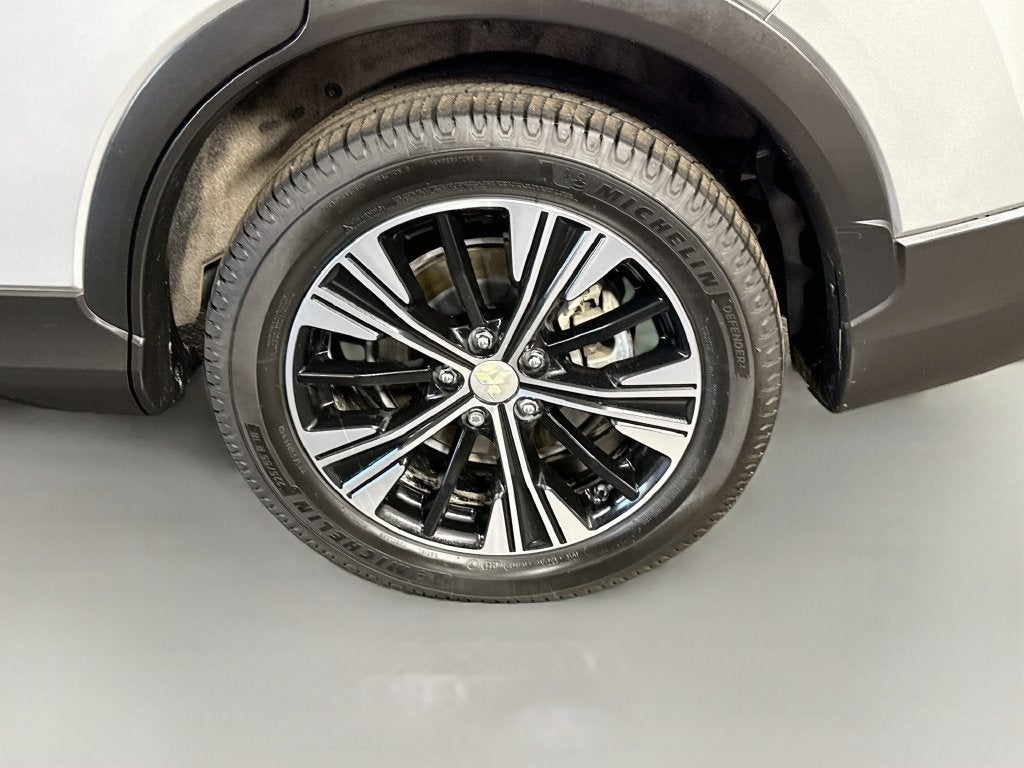 2022 Mitsubishi Eclipse Cross SE
