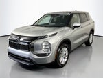 2025 Mitsubishi Outlander ES