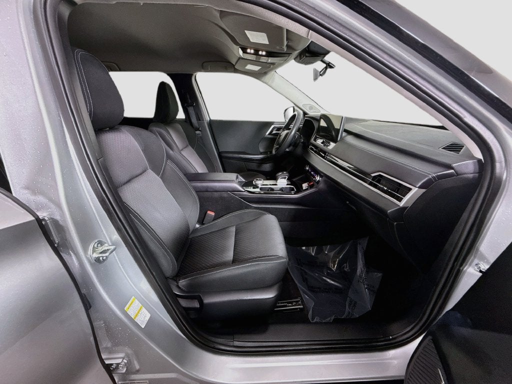 2025 Mitsubishi Outlander ES