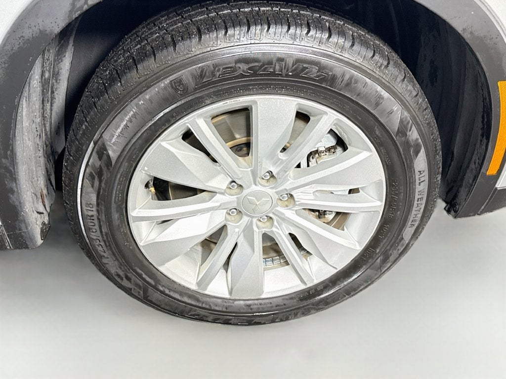 2025 Mitsubishi Outlander ES
