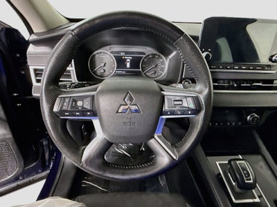 2023 Mitsubishi Outlander SE Black Edition