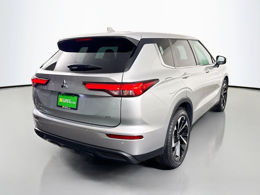 2023 Mitsubishi Outlander SE Black Edition