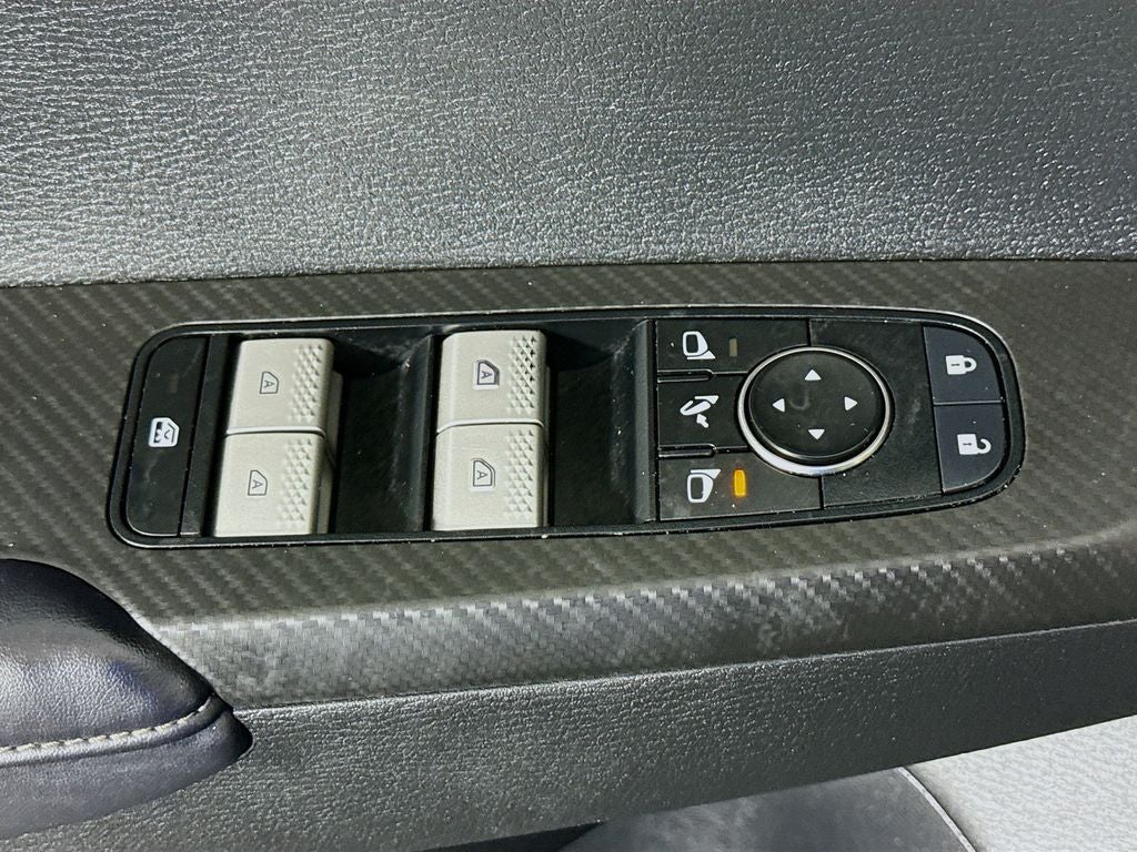 2023 Mitsubishi Outlander SE Black Edition