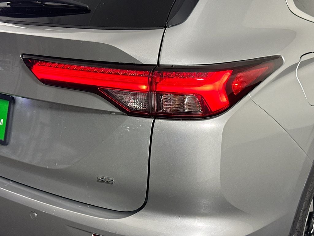 2023 Mitsubishi Outlander SE Black Edition