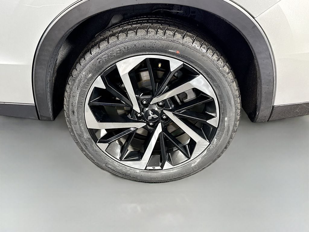 2023 Mitsubishi Outlander SE Black Edition