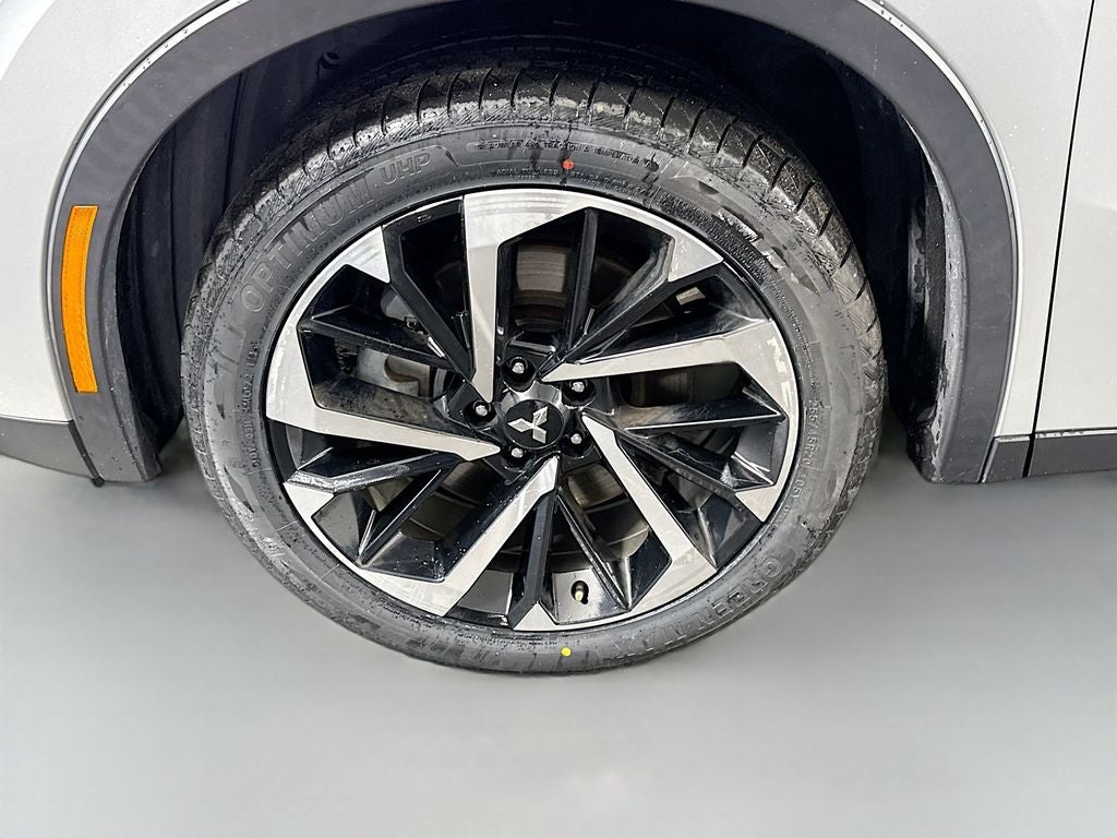 2023 Mitsubishi Outlander SE Black Edition
