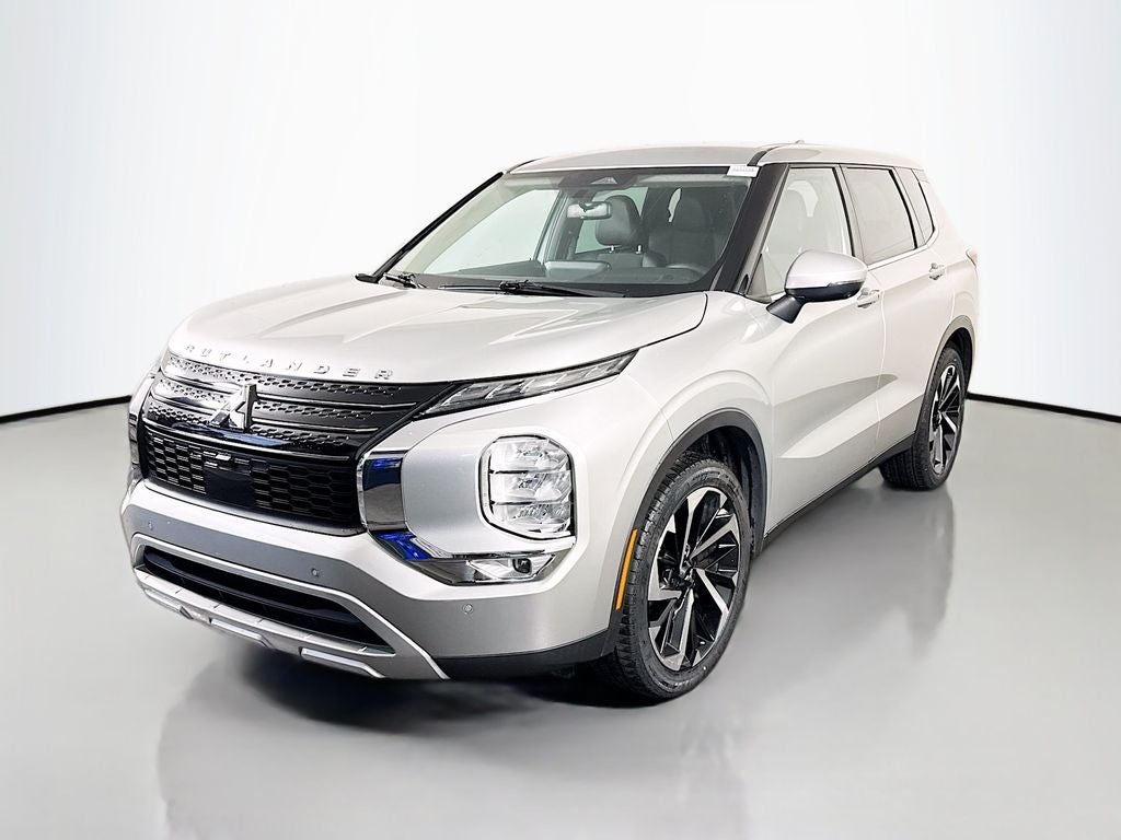 2023 Mitsubishi Outlander SE Black Edition