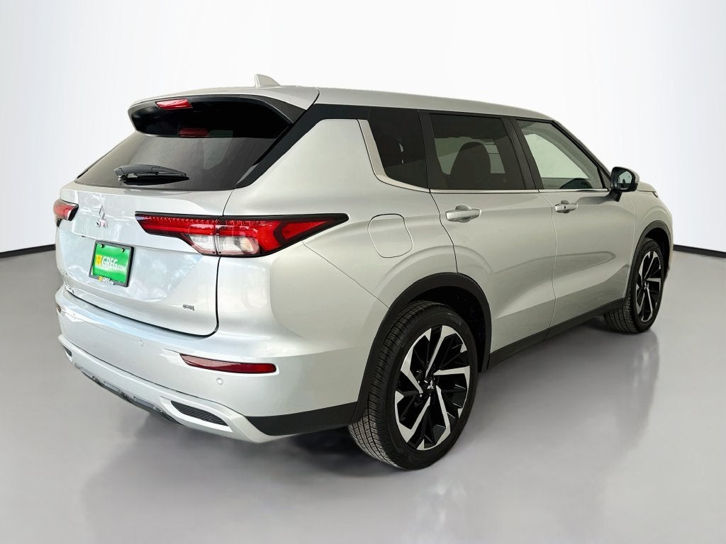 2024 Mitsubishi Outlander SE Black Edition