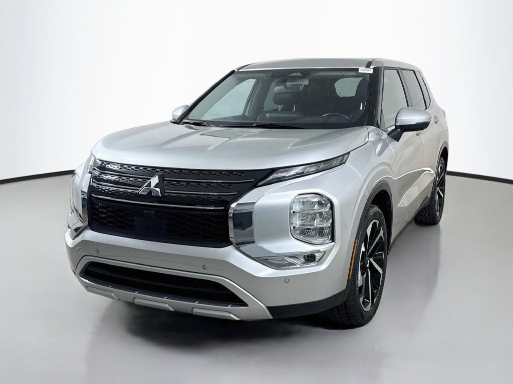 2024 Mitsubishi Outlander SE Black Edition