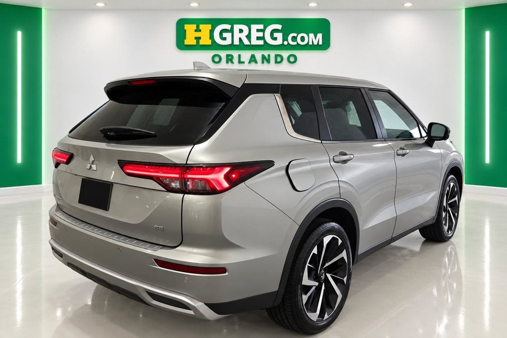 2024 Mitsubishi Outlander SE Black Edition