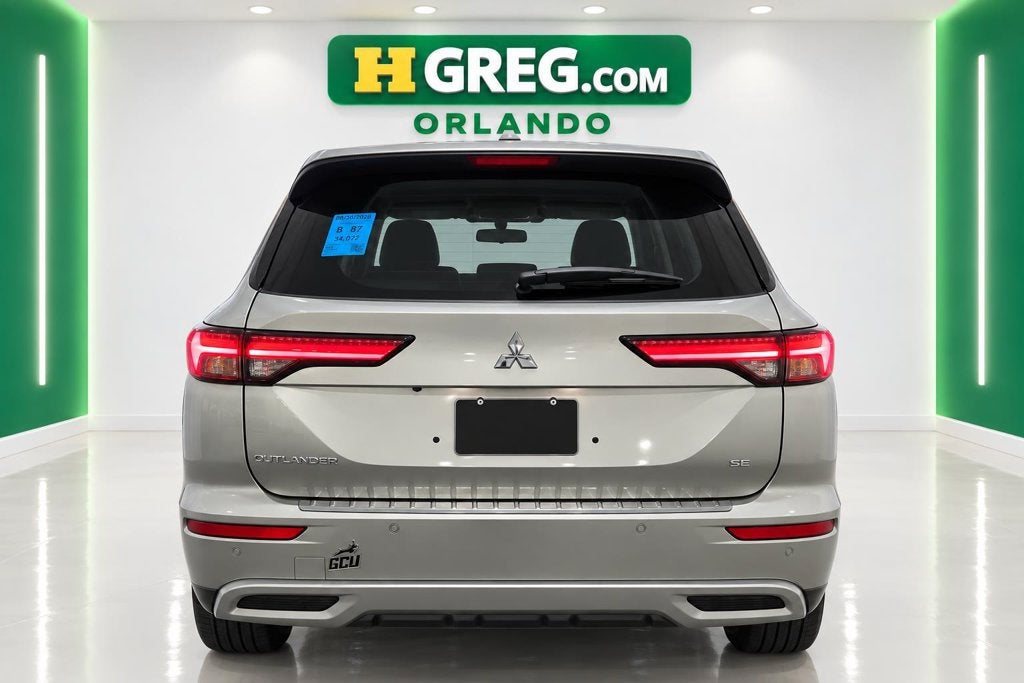 2024 Mitsubishi Outlander SE Black Edition