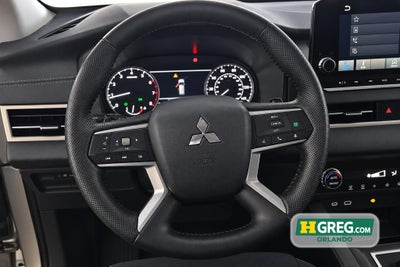2024 Mitsubishi Outlander SE Black Edition