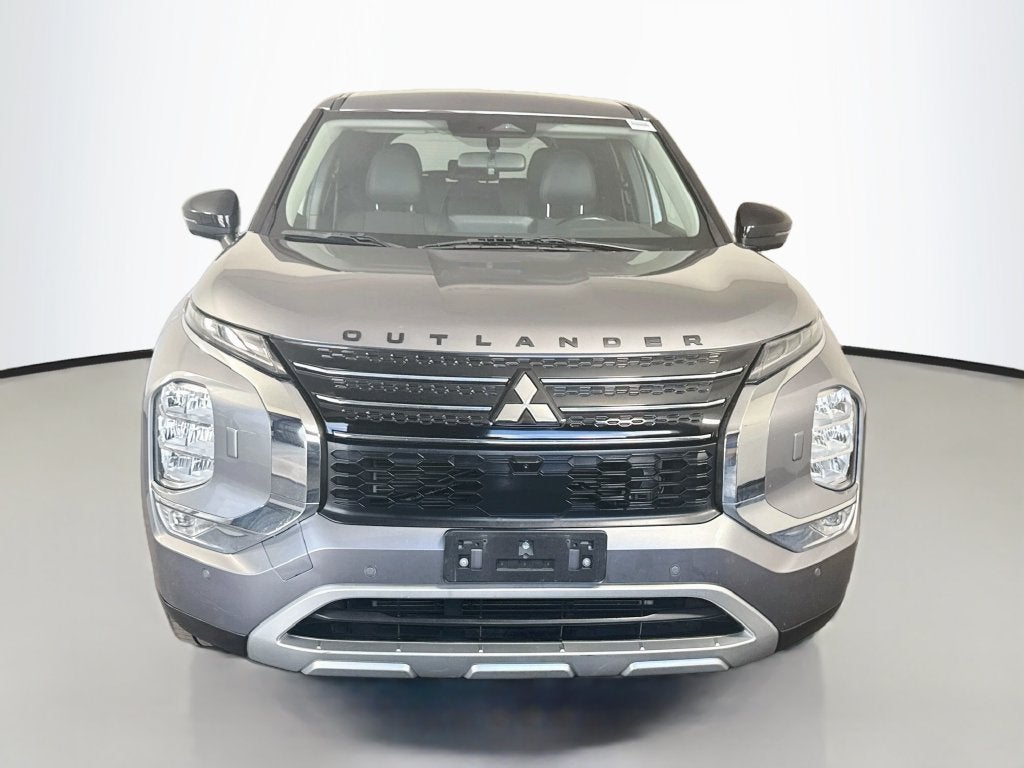 2022 Mitsubishi Outlander Black Edition