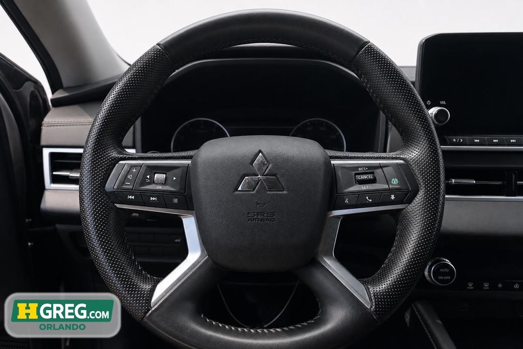 2022 Mitsubishi Outlander Black Edition