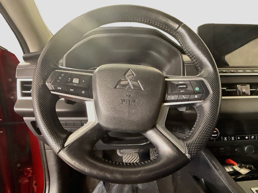 2022 Mitsubishi Outlander Black Edition
